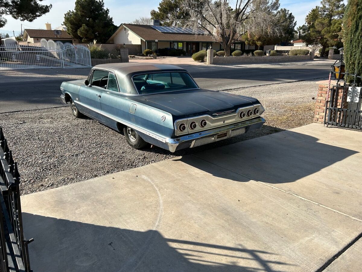 1963 Chevrolet Impala - photo 2