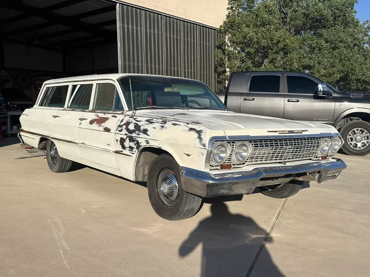 1963 CHEVY STATION WAGON SURVIVOR WEST TEXAS BARN FIND IN A GARAGE SINCE 1979 V8 1963 Chevrolet Impala