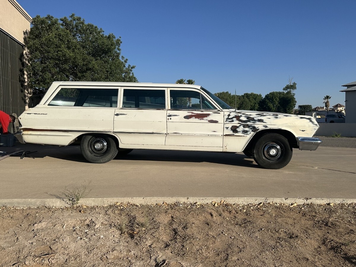 1963 Chevrolet Impala - photo 2