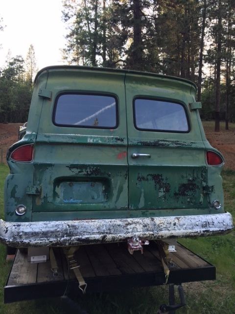 1963 Chevrolet Suburban - photo 2