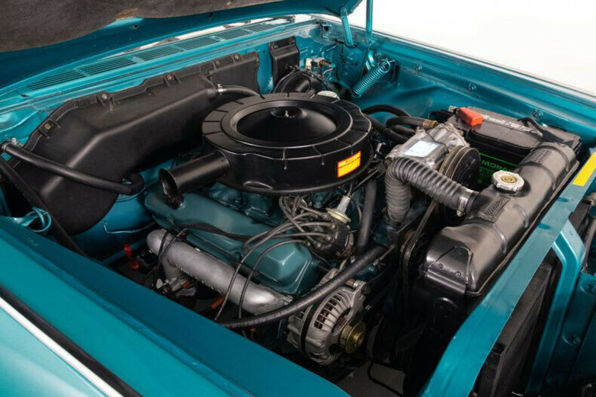 1963 Chrysler 300 Series Pace Car 9,969 Original Miles - photo 3