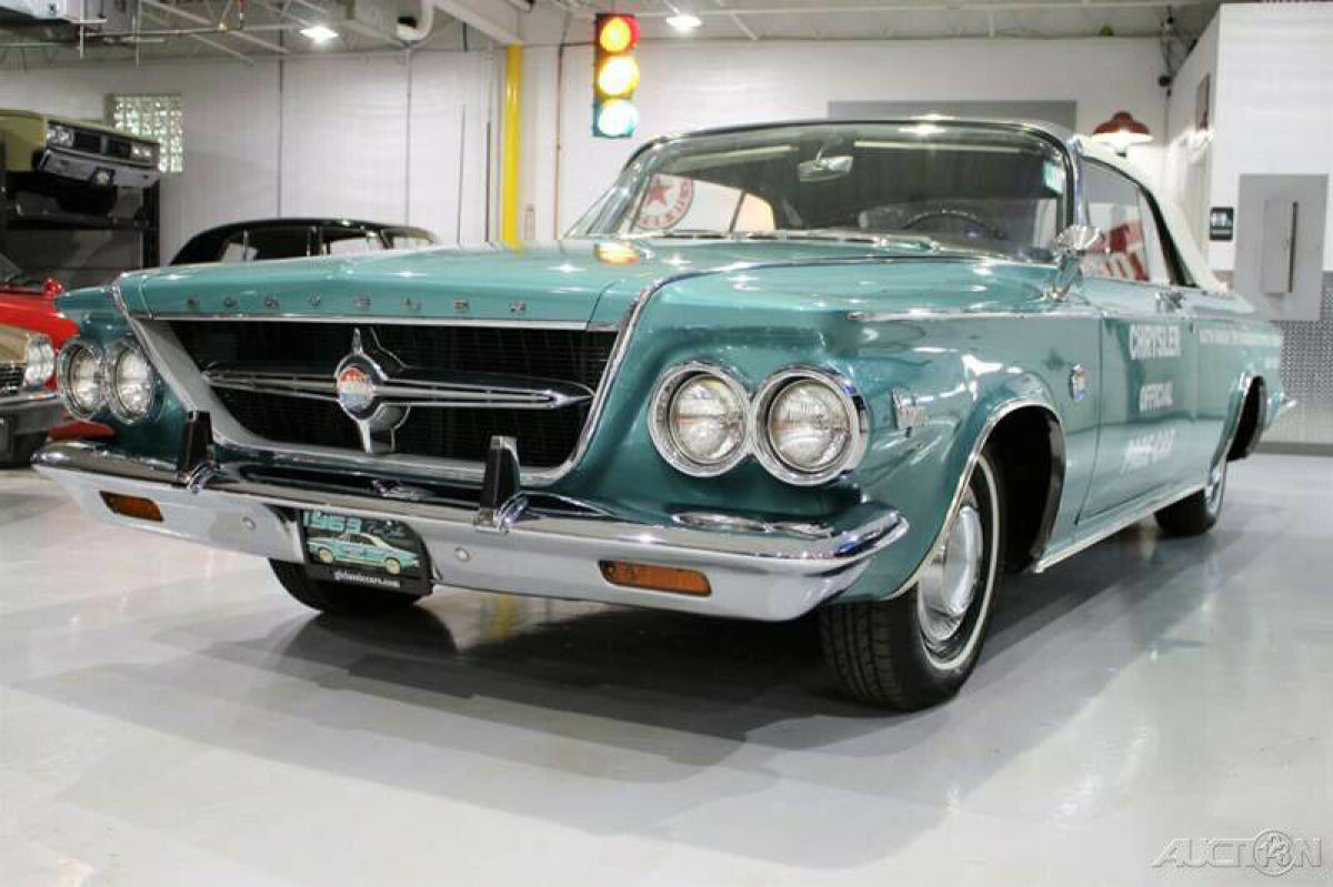 1963 Chrysler 300 Series Pace Setter Pace Car - photo 2