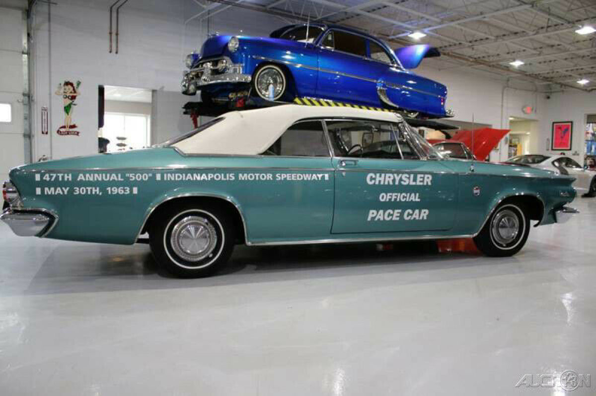 1963 Chrysler 300 Series Pace Setter Pace Car - photo 8