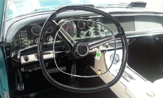 1963 Chrysler 300 Series Pace Setter
