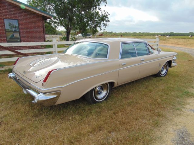1963 Chrysler Imperial - photo 2