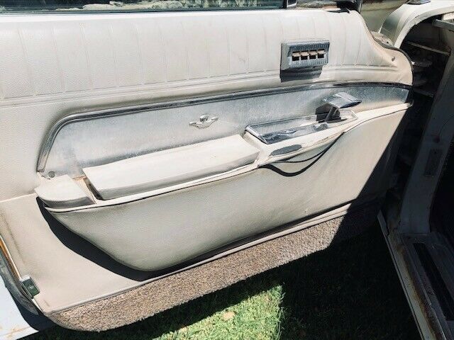 1963 Chrysler Imperial - photo 10