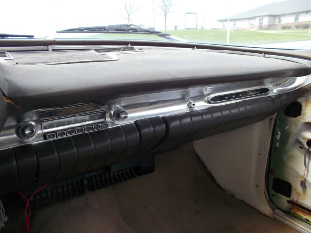 1963 Chrysler Imperial - photo 11