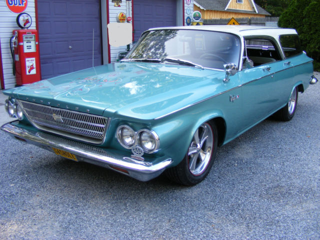 1963 Chrysler Newport New Yorker "pillarless" station wagon.. 1963 Chrysler Newport