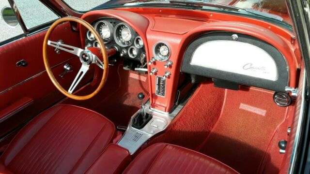 1963 Chevrolet Corvette - photo 5