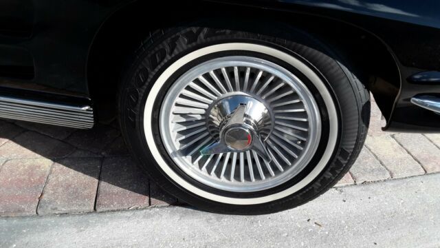 1963 Chevrolet Corvette - photo 6