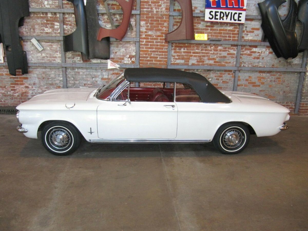 1963 Chevrolet Corvair Monza 900 Convertible - photo 7