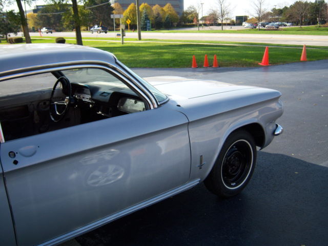 1963 Chevrolet Corvair monza 900 coupe - photo 3