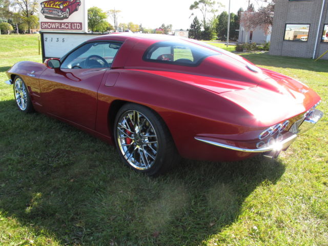 1963 Chevrolet Corvette Retro Mod - photo 10