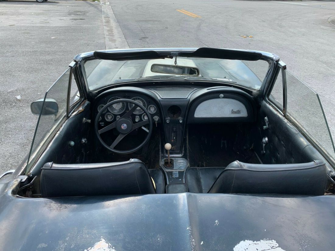 1963 Chevrolet Corvette - photo 12