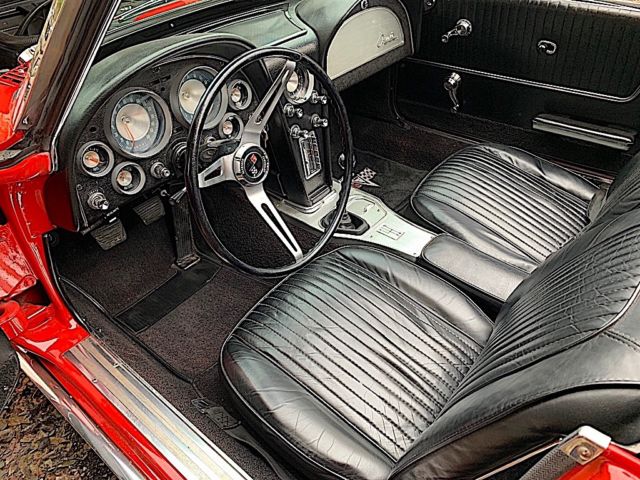 1963 Chevrolet Corvette CONVERTIBLE 327 4SPD BOTH TOPS - photo 3