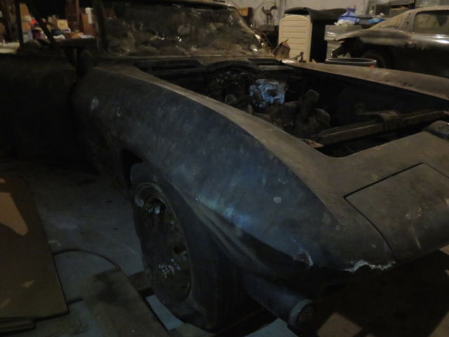 1963 Chevrolet Corvette Convertible - photo 2