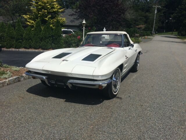 1963 Chevrolet Corvette - photo 2