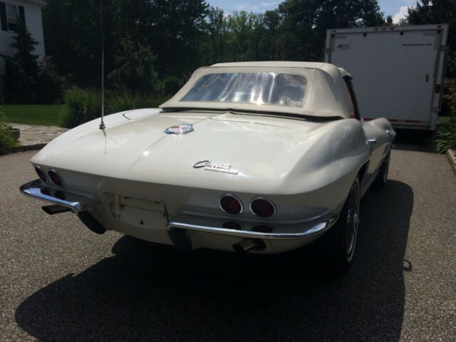 1963 Chevrolet Corvette - photo 3