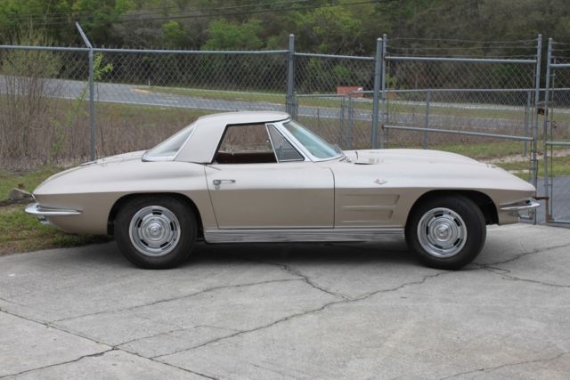 1963 Chevrolet Corvette - photo 6