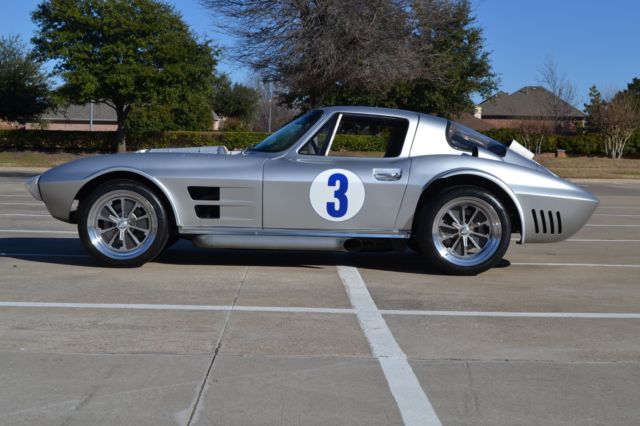 1963 Chevrolet Corvette - photo 3