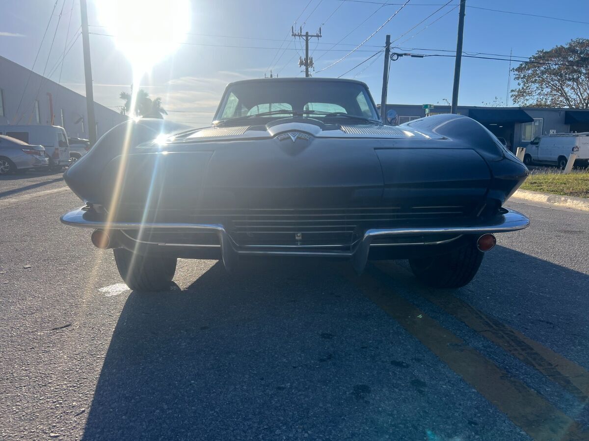 1963 Chevrolet Corvette - photo 3