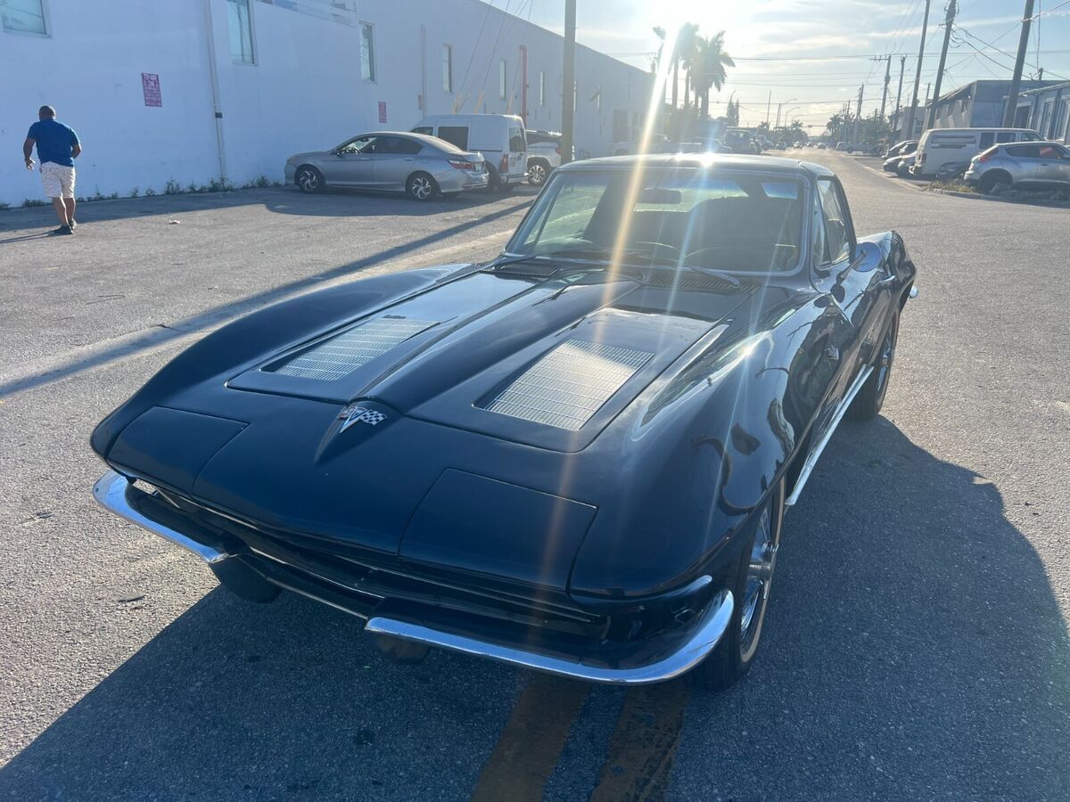 1963 Chevrolet Corvette - photo 4