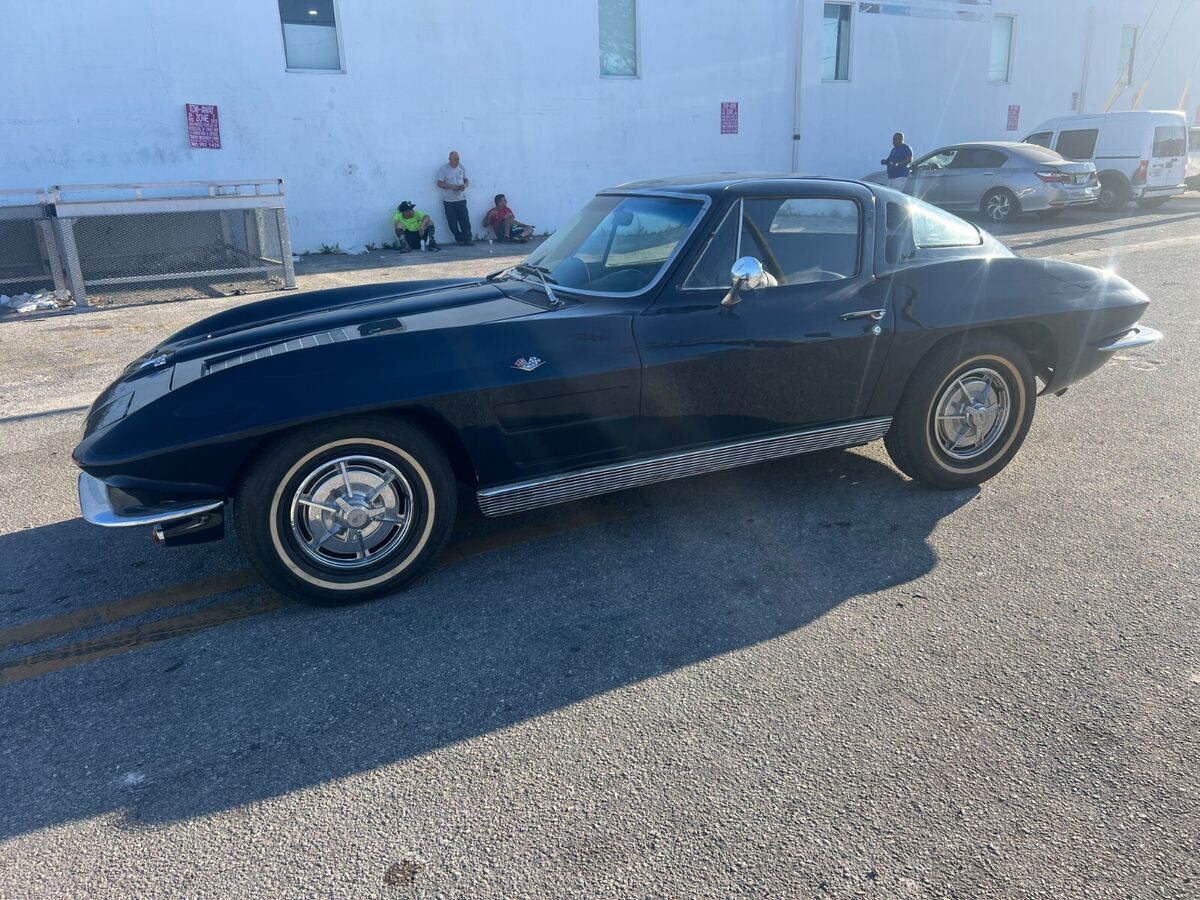1963 Chevrolet Corvette - photo 7