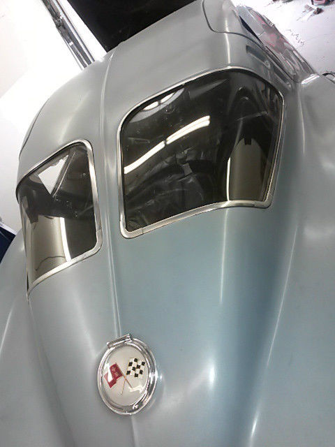 1963 Chevrolet Corvette 2 Dr - photo 2