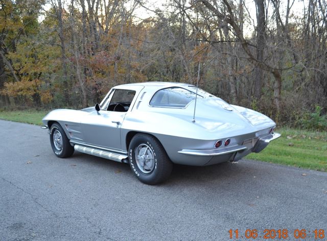 1963 Chevrolet Corvette SPLIT WINDOW 327 4SPD - photo 7