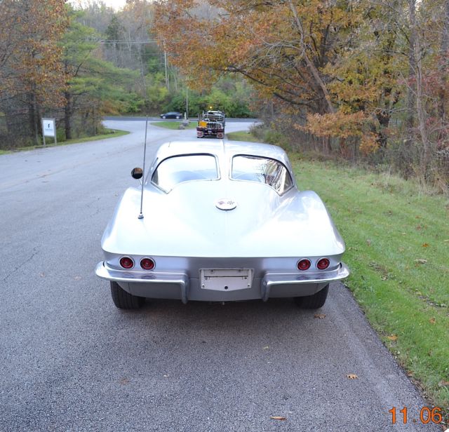 1963 Chevrolet Corvette SPLIT WINDOW 327 4SPD - photo 8