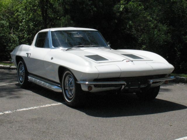 1963 Chevrolet Corvette SPLIT WINDOW COUPE - photo 4