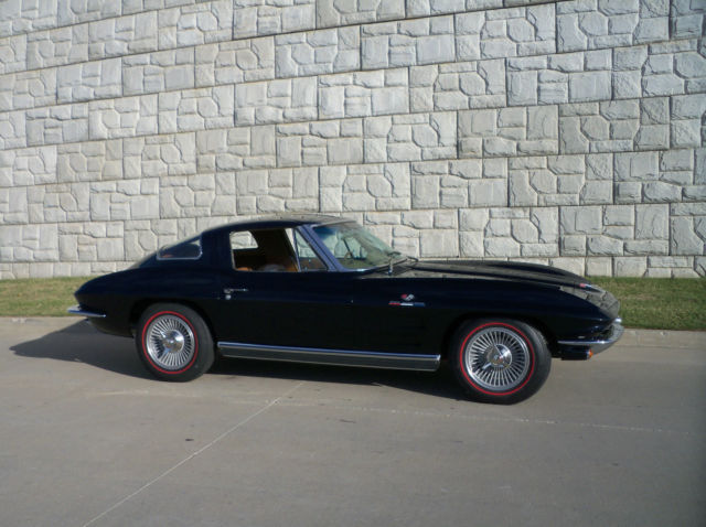 1963 Corvette Split Window Coupe 360 hp fuelie. Numbers Matching 1963 Chevrolet Corvette Great Condition