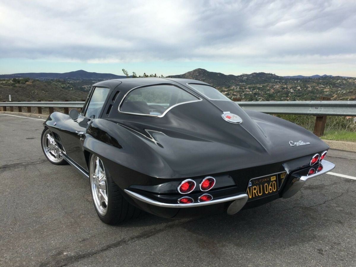 1963 Corvette Split Window Coupe, Restomod 1963 Chevrolet Corvette