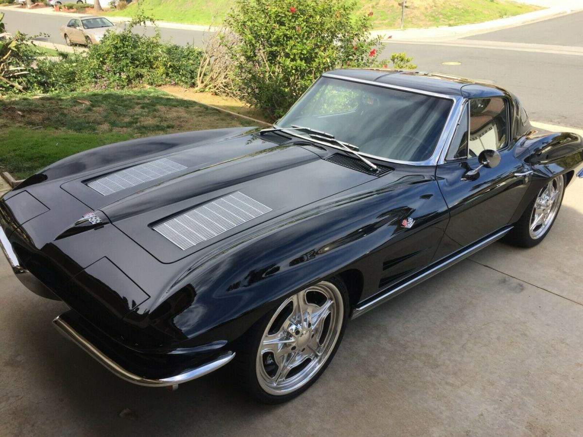 1963 Chevrolet Corvette - photo 3