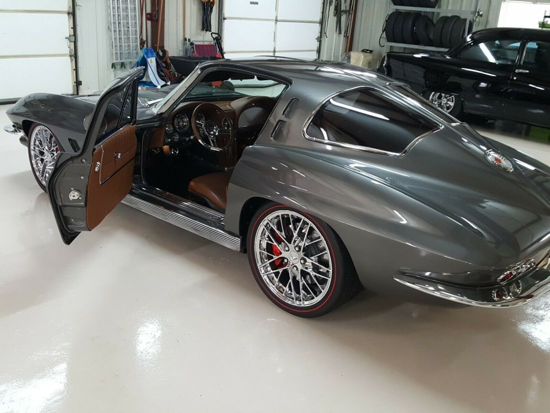 1963 Chevrolet Corvette RESTO MOD SPLIT WINDOW - photo 2