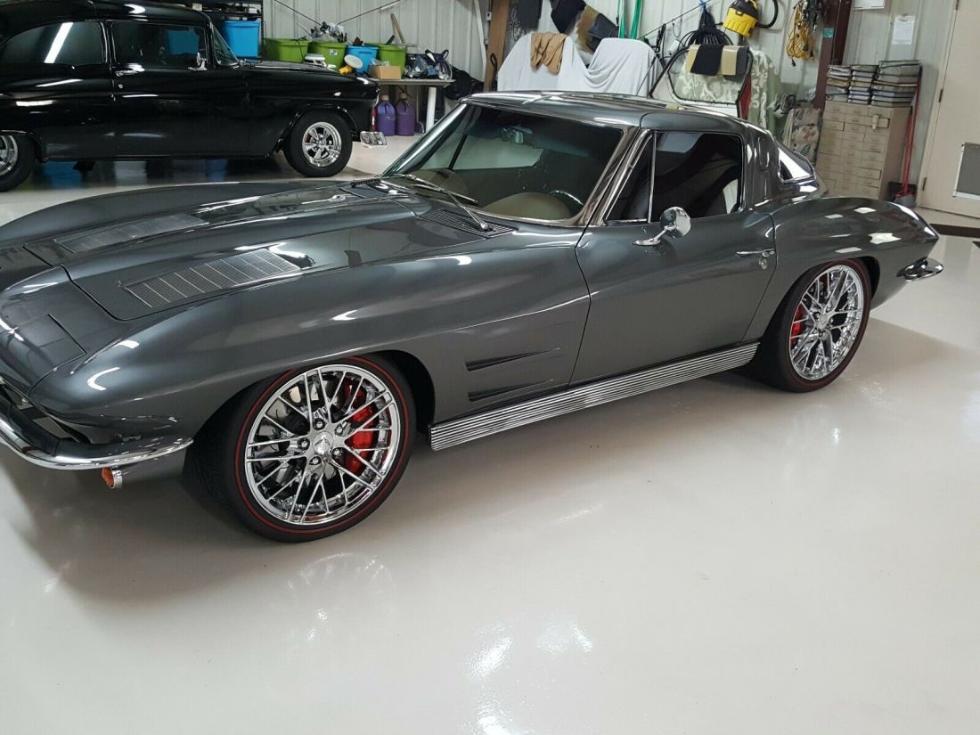 1963 Chevrolet Corvette RESTO MOD SPLIT WINDOW - photo 4