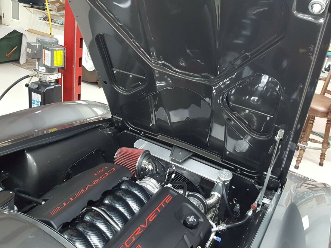 1963 Chevrolet Corvette RESTO MOD SPLIT WINDOW - photo 9