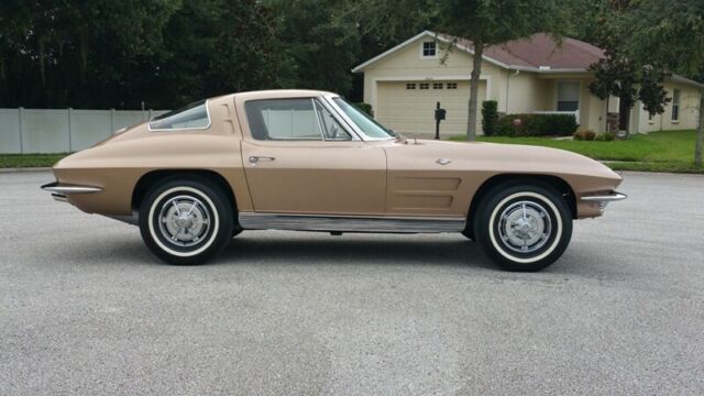 1963 Chevrolet Corvette - photo 2
