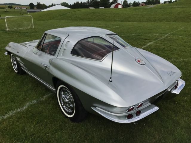 1963 Chevrolet Corvette RareSilver/Red*#smatch327ci/300hp*4spd*Restored* - photo 7