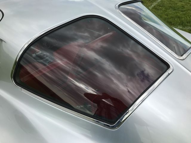 1963 Chevrolet Corvette RareSilver/Red*#smatch327ci/300hp*4spd*Restored* - photo 8
