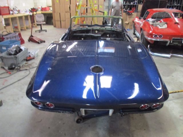 1963 Chevrolet Corvette STING RAY - photo 4
