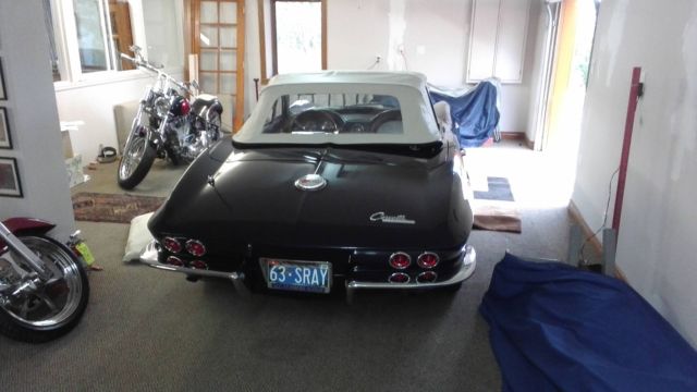 1963 Chevrolet Corvette Convertible - photo 9