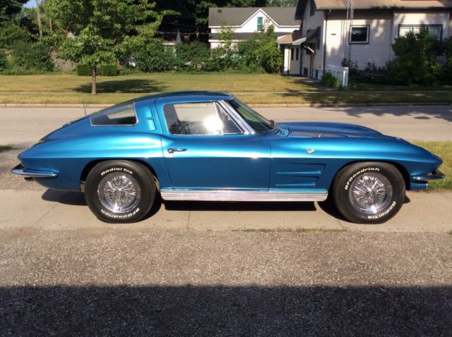 1963 Corvette Stingray Split Window in Ludington, Michigan 1963 Chevrolet Corvette Split Window