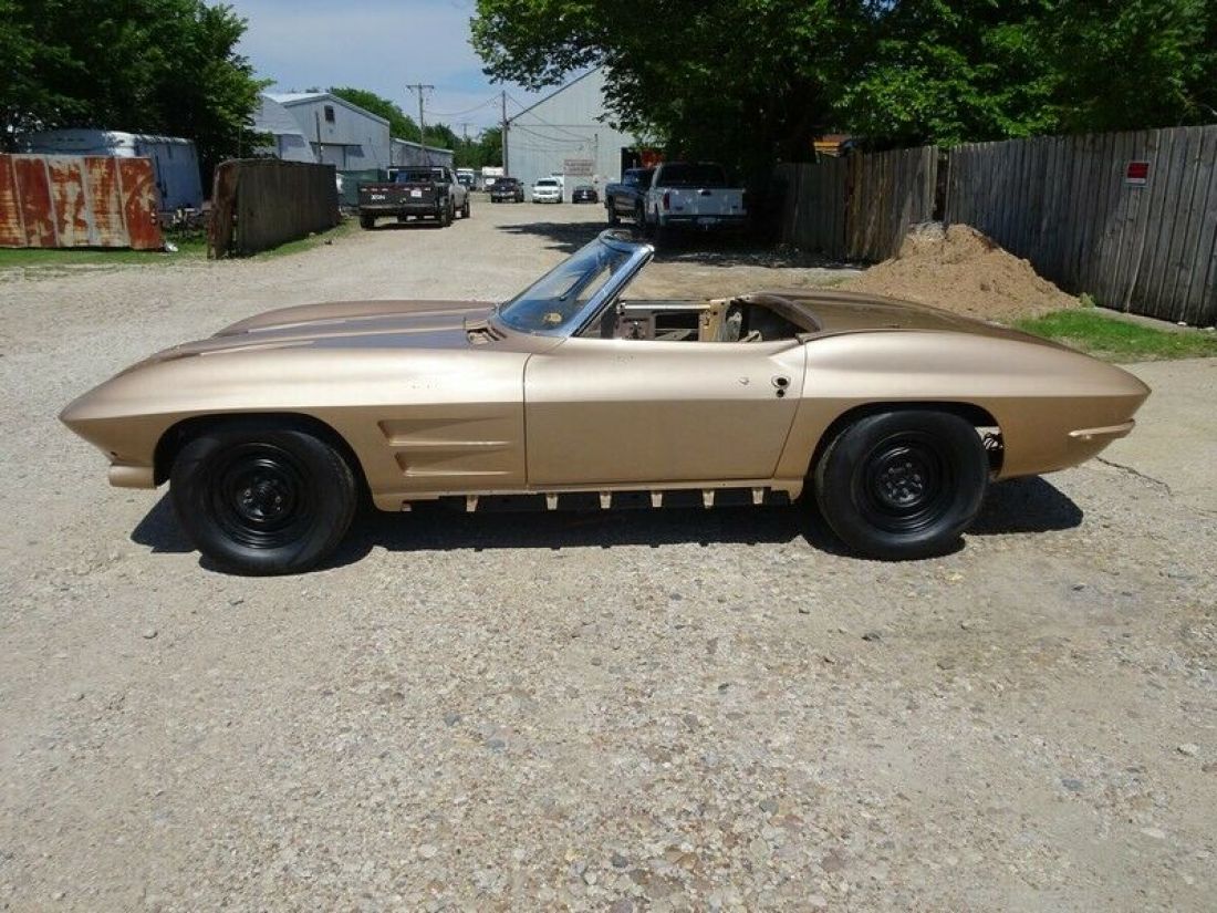 1963 Chevrolet Corvette - photo 2