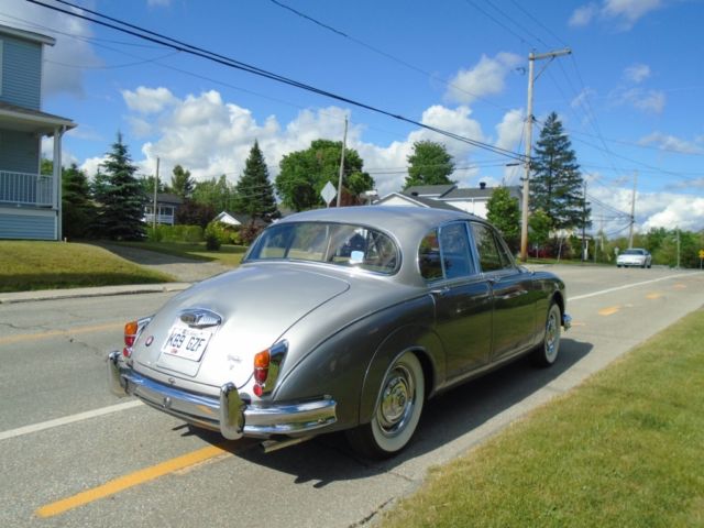 1963 Jaguar Daimler 2.5 V8 - photo 4