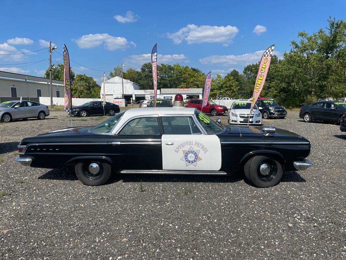 1963 Dodge 880 fitted to be a police patrol car 1963 Dodge 880