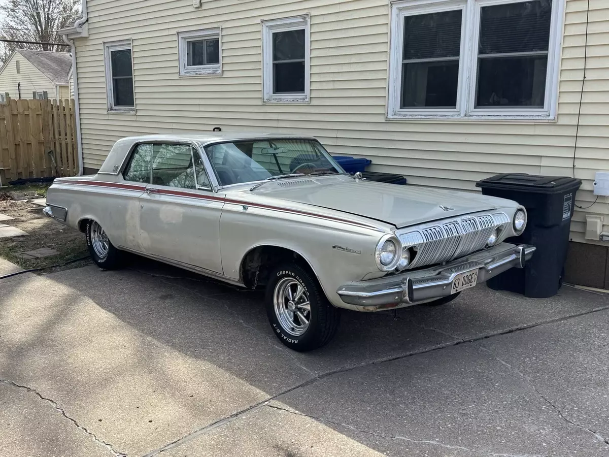 1963 Dodge Polara Sedan Grey hardtop 500 1963 Dodge Polara hardtop 500