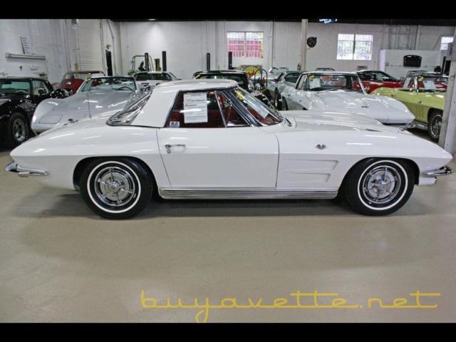 1963 Chevrolet Corvette Convertible - photo 11
