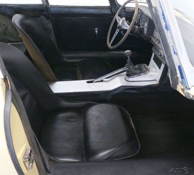 1963 Jaguar E-Type Coupe - photo 12