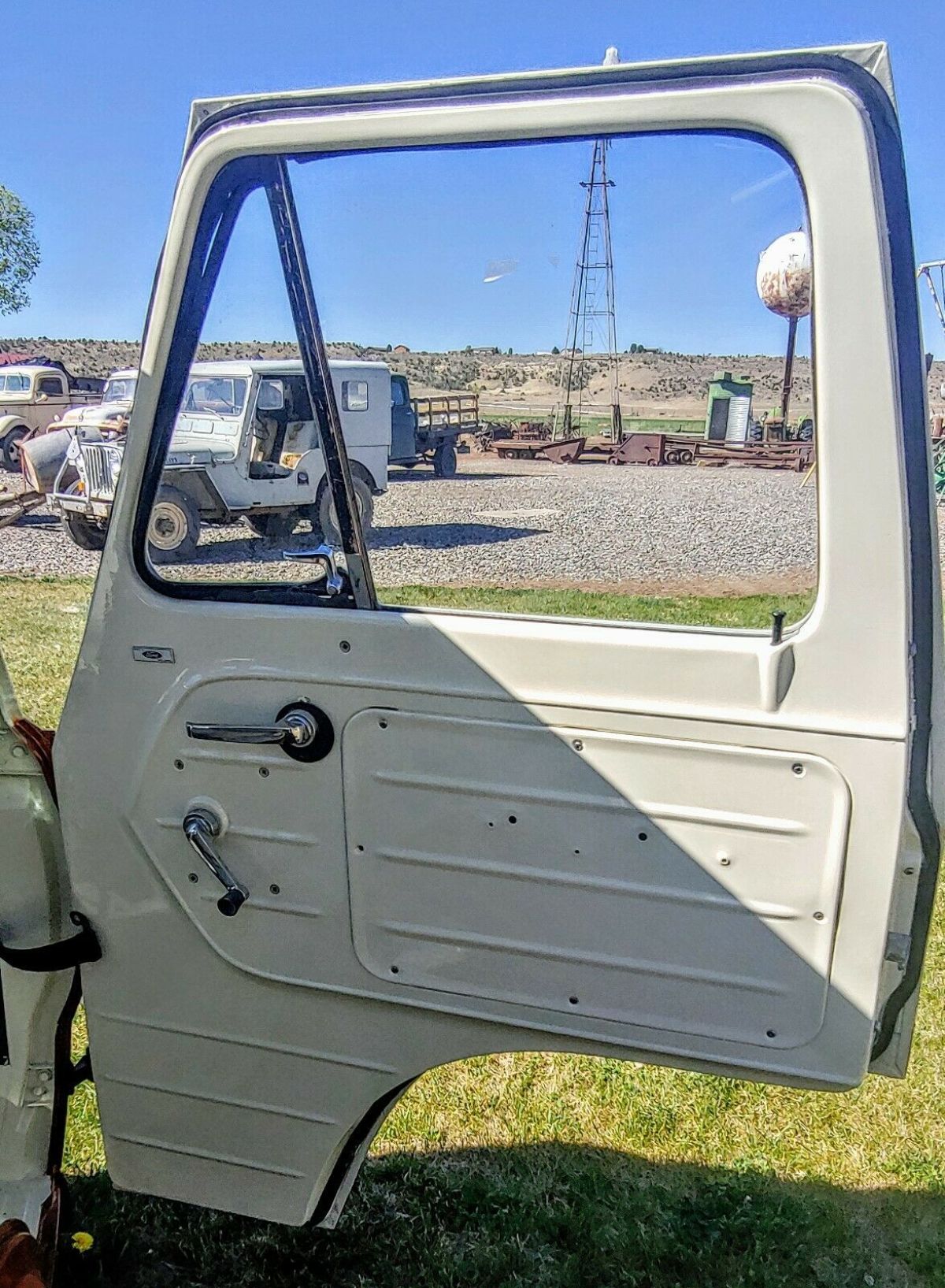 1963 Ford E-Series Van PickUp - photo 12